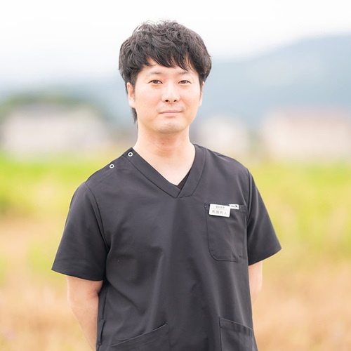 布施利人院長